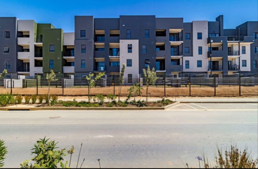 To Let 2 Bedroom Property for Rent in Newinbosch Western Cape